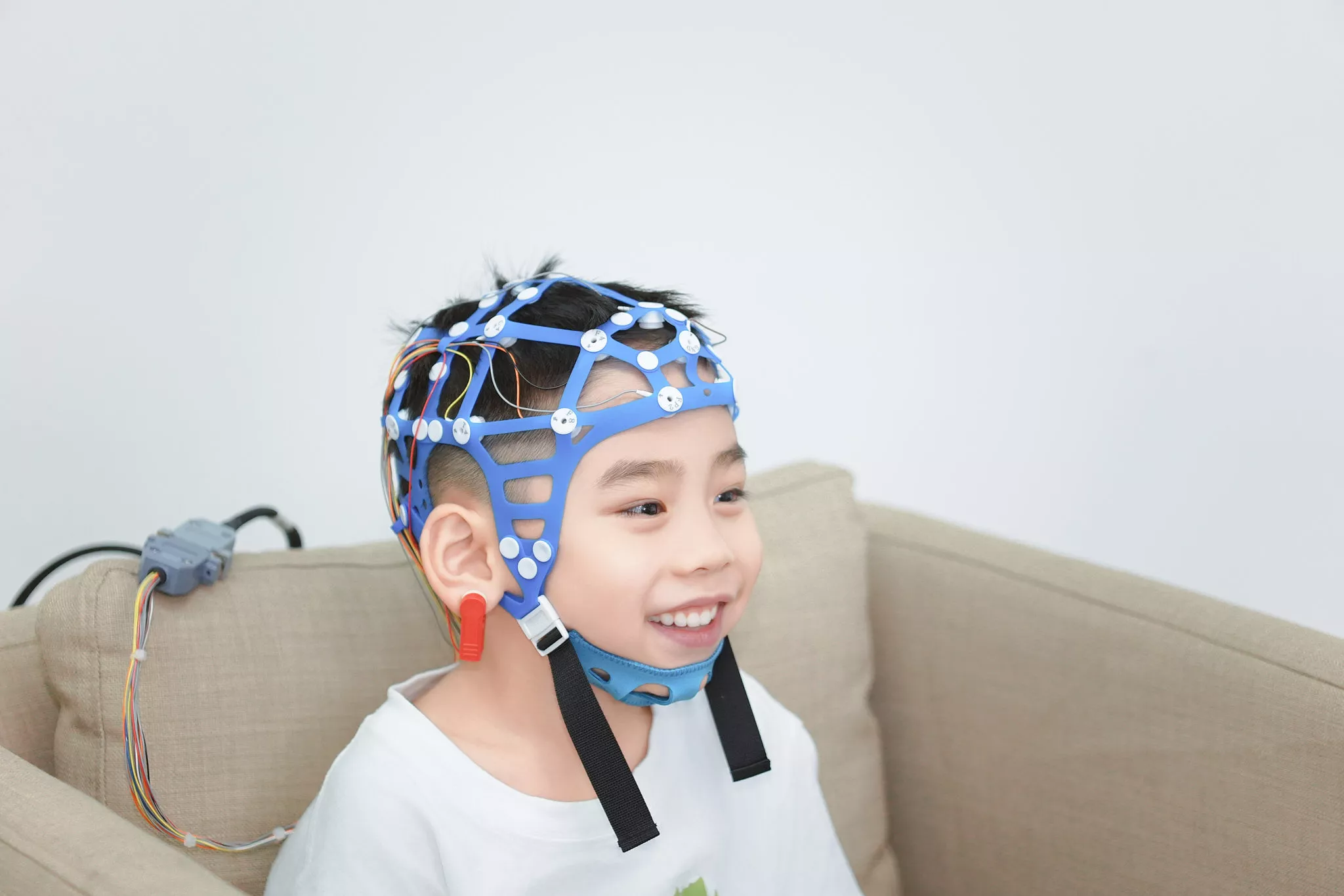 Tenocom Official Site | Reliable EEG Cap Solutions