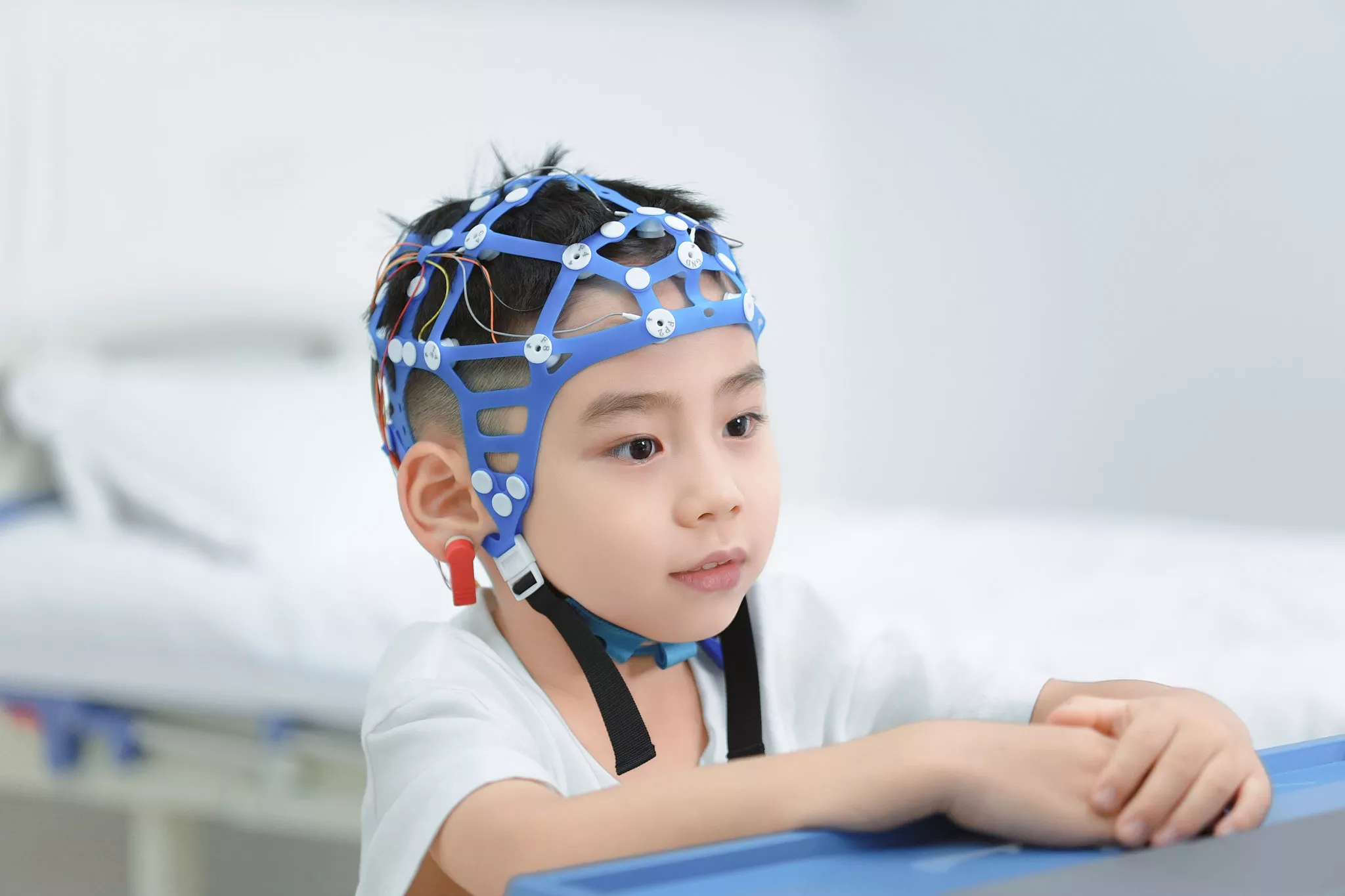 Tenocom Official Site | Reliable EEG Cap Solutions