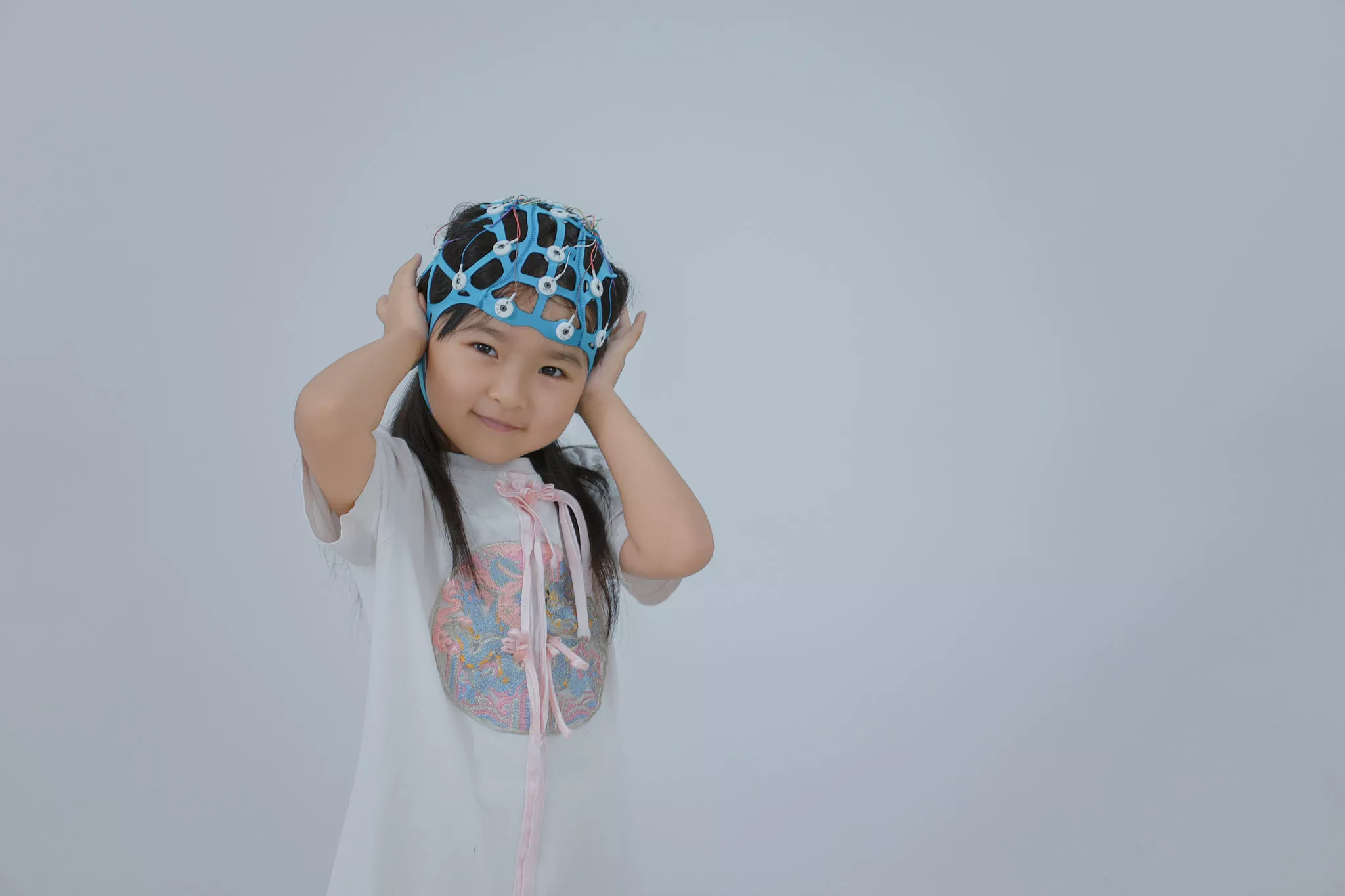 Tenocom Official Site | Reliable EEG Cap Solutions