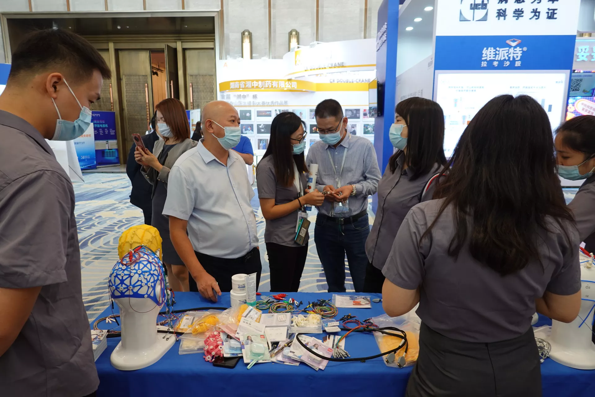 Tenocom Official Site | Reliable EEG Cap Solutions